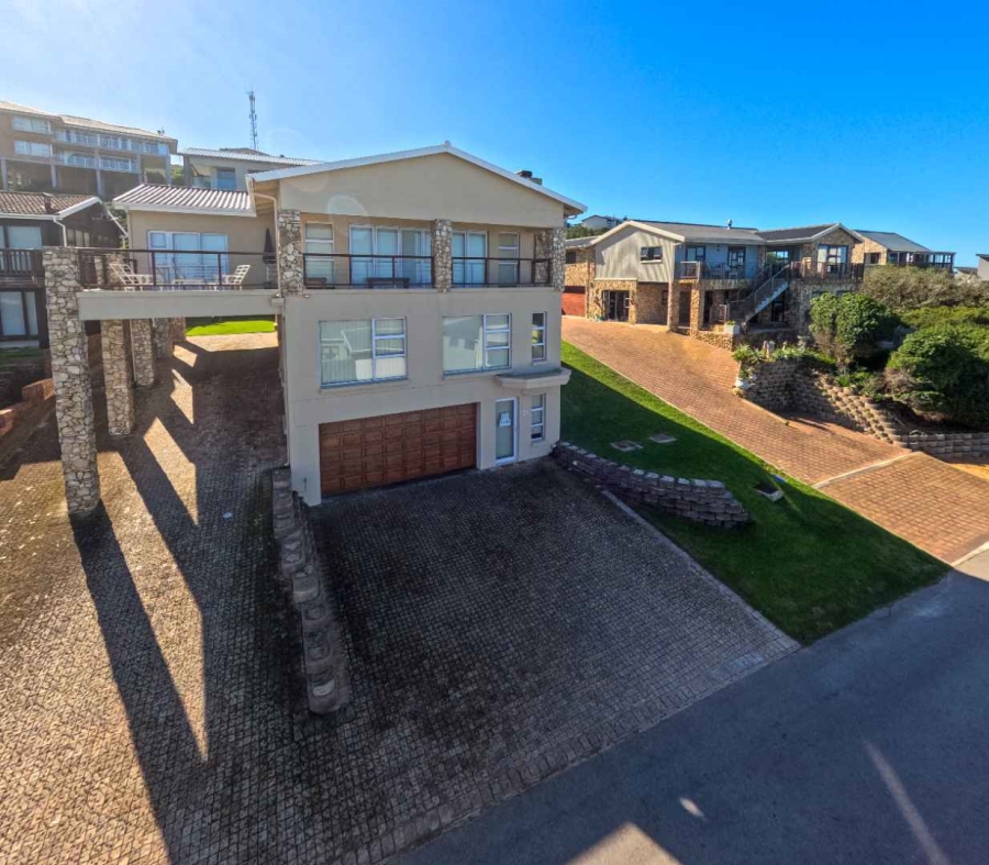 5 Bedroom Property for Sale in Jongensfontein Western Cape